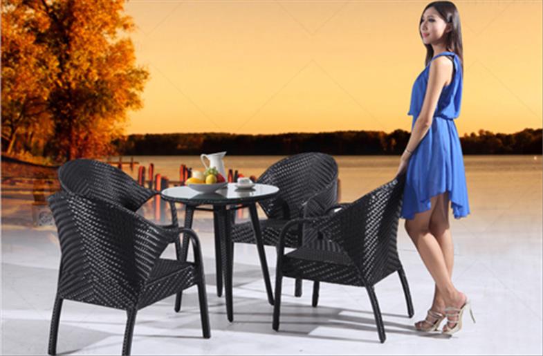 BỘ BÀN GHẾ NHỰA GIẢ MÂY TRE ĐAN NGOÀI TRỜI JLM165