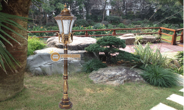 Đèn cây trang trí sân vườn Den-cay-trang-tri-canh-san-vuon-1