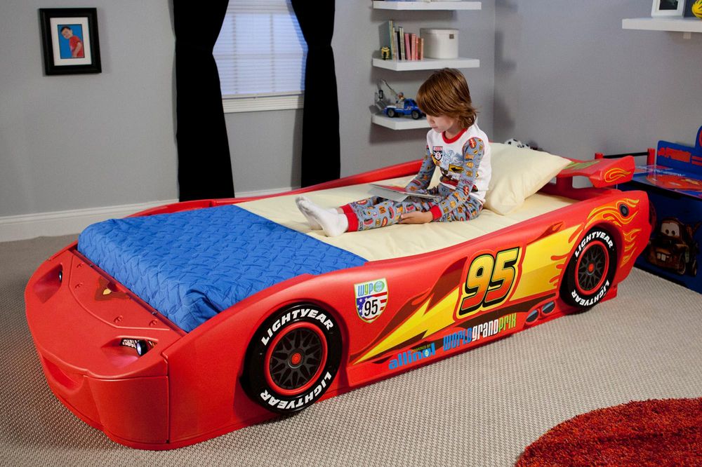 Giường xe hơi cho bé – thiết kế giường ngủ trẻ em được yêu thích