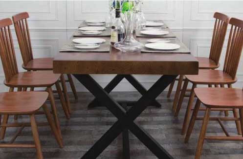 Mẫu bàn ghế gỗ hiện đại nhà hàng mới nhất của chúng tôi sẽ giúp cho nhà hàng của bạn đón đầu xu hướng thiết kế. Thiết kế đơn giản, tinh tế và hiện đại sẽ mang lại không gian trẻ trung, năng động cho nhà hàng của bạn. Hãy xem hình ảnh để cảm nhận sự hiện đại của sản phẩm.