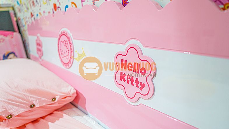 Giường ngủ công chúa sắc hồng HHM808G-9