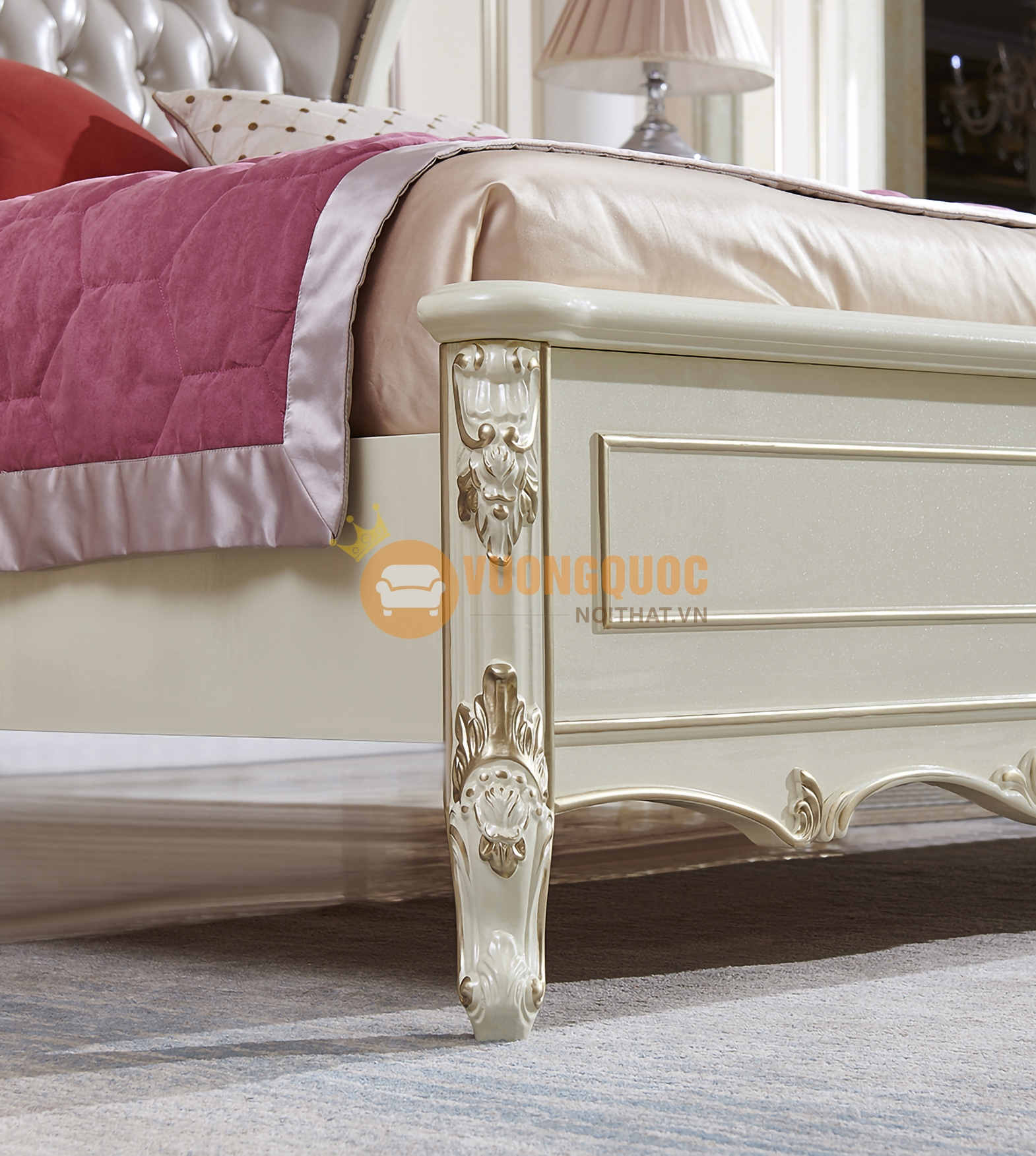 Giường ngủ tân cổ điển kiểu dáng sang trọng JVN8618AG chân giường vững chắc