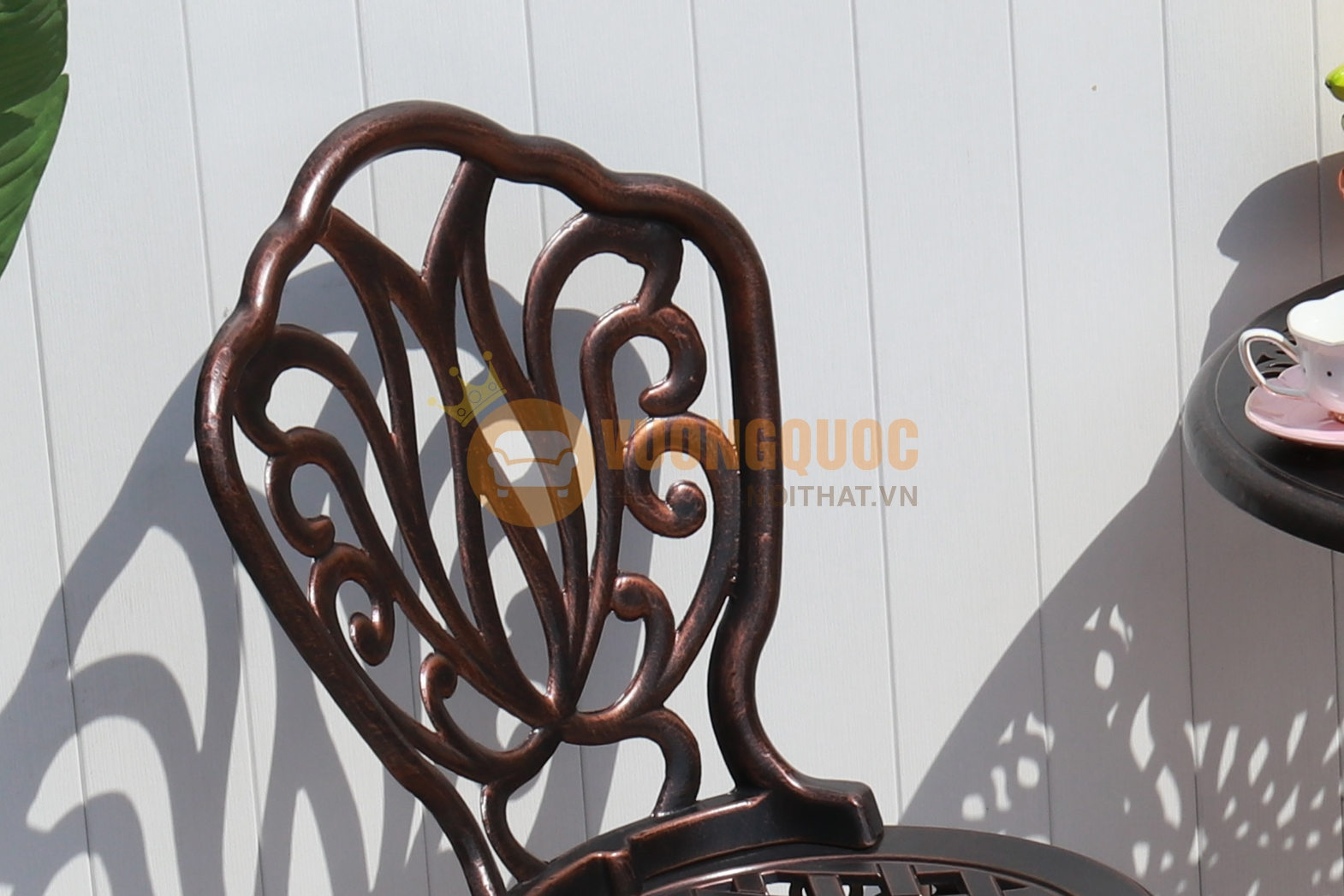 Bộ bàn ghế sân vườn thiết kế họa tiết độc đáo ZXM068FK0642 phần tựa lưng