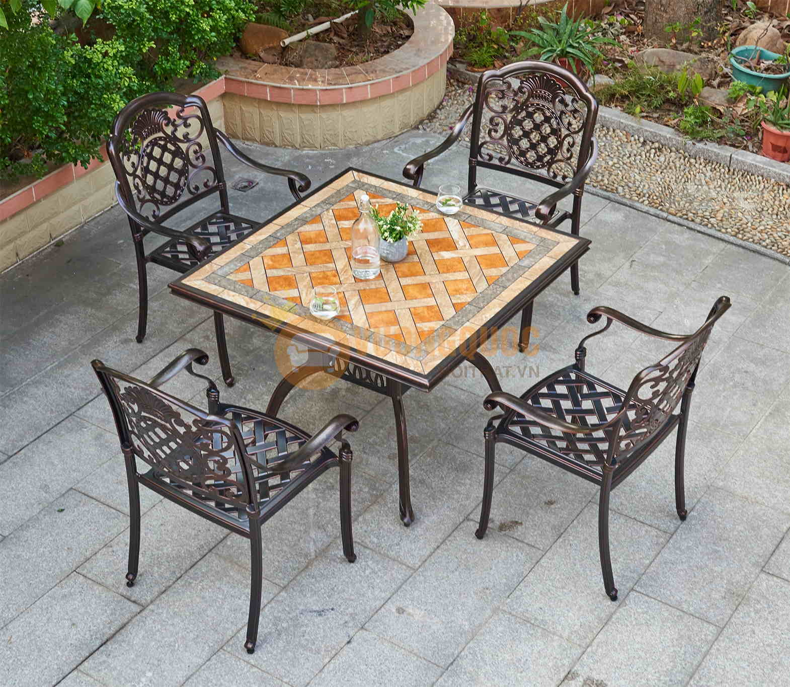 Bộ bàn ghế sân vườn tinh tế ZXM1006H048