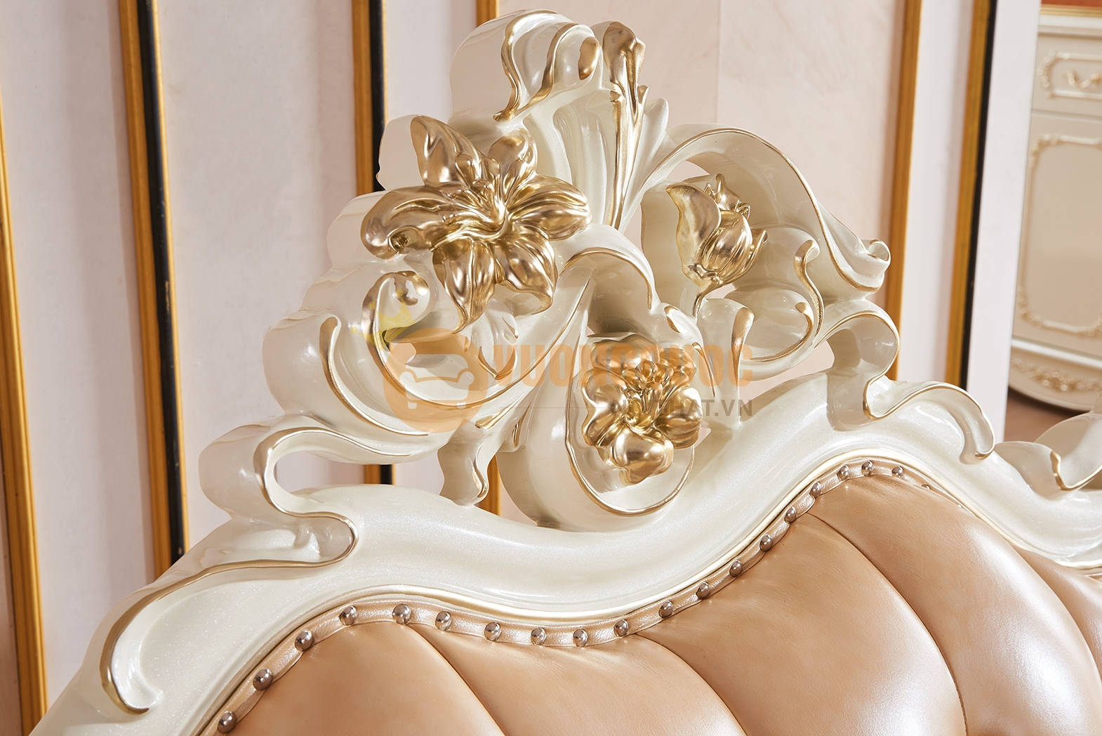 Bộ sofa phòng khách cổ điển màu sắc trang nhã FDLA16S họa tiết tinh tế