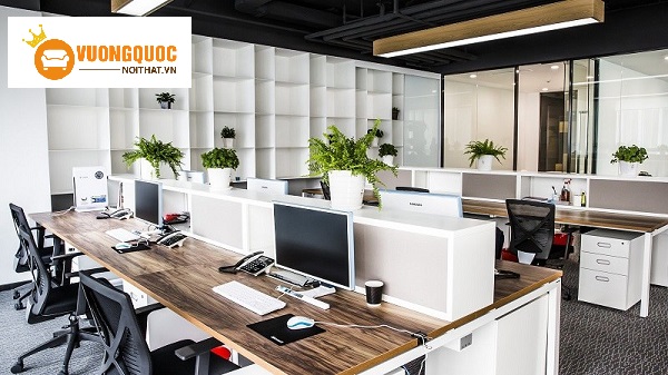 Tại sao cần phải trang trí bàn làm việc công sở?