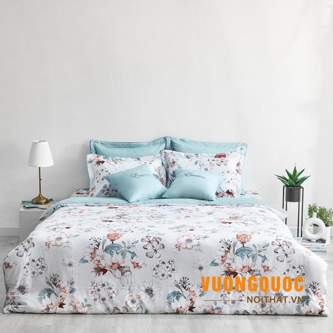 Ga giường cưới có các  họa tiết hoa lá