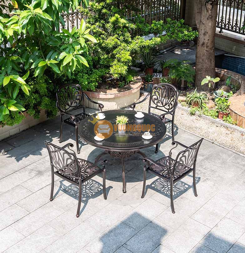 Bộ bàn ghế ngoài trời sang trọng đẳng cấp ZXM190H026