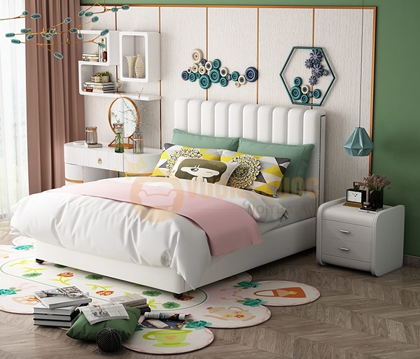 2.9. Giường ngủ cho bé trai bọc da êm ái  